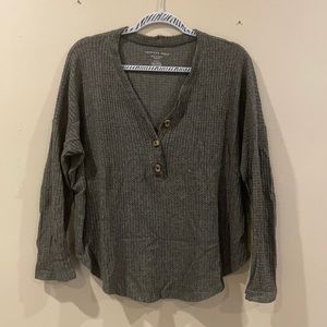 American Eagle Olive green lightweight sweater